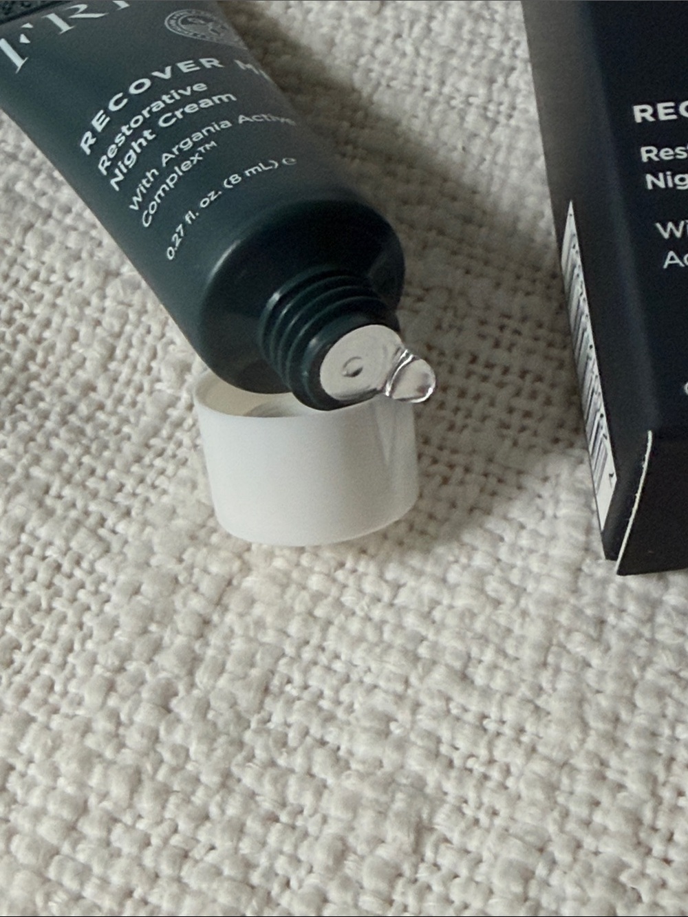 ⭐️ 5 for $20 - 2 New Fre Recover Me Night Cream Samples - .27oz each - Picture 4 of 4